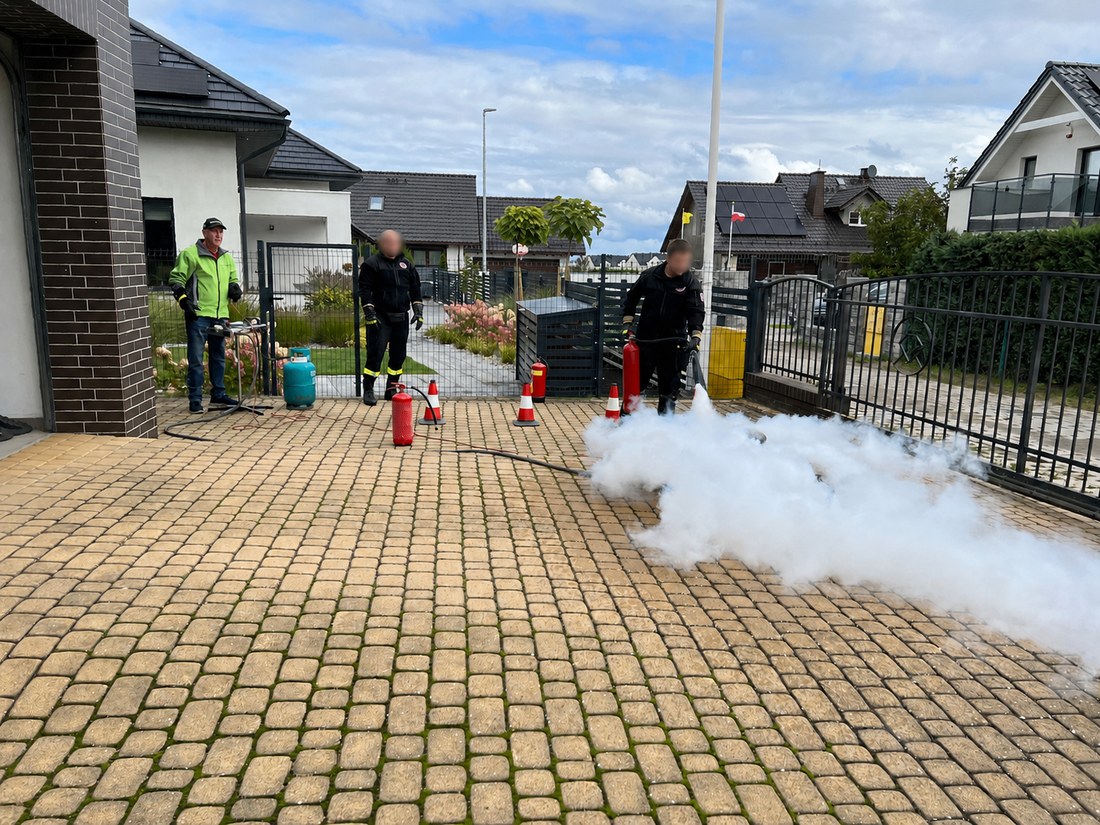 Generator dymu LEADER Smoke (do ćwiczeń i ewakuacji) — Trenażery do gaszenia ognia | SafeTech — 2