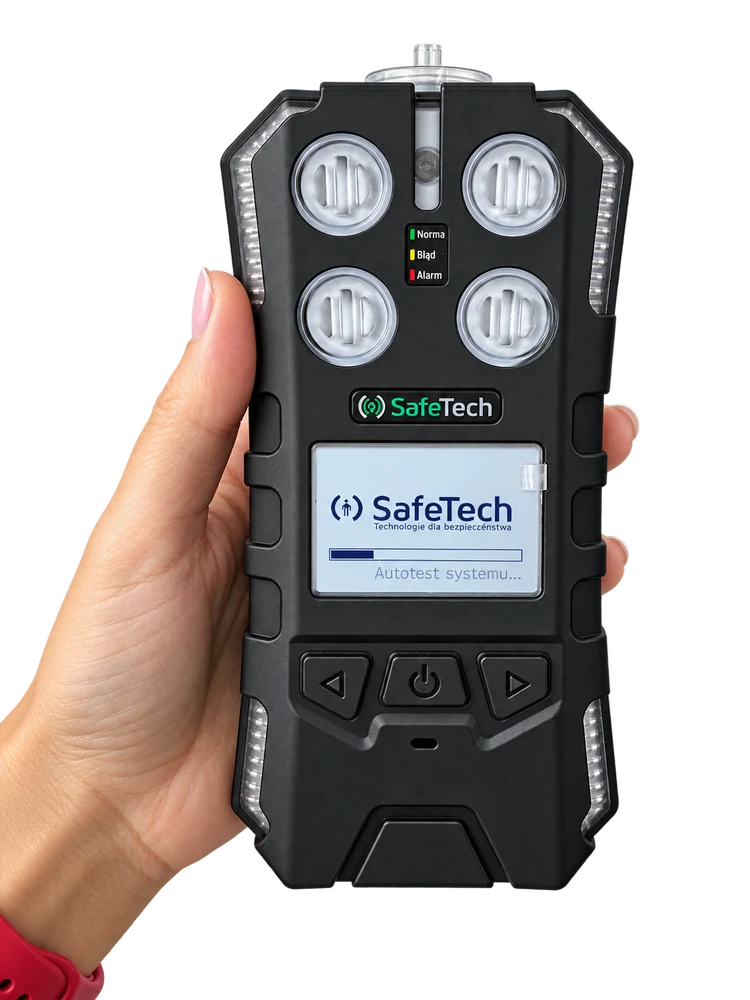 SafeTech Multi BT-S40 — detector held in hand, size reference